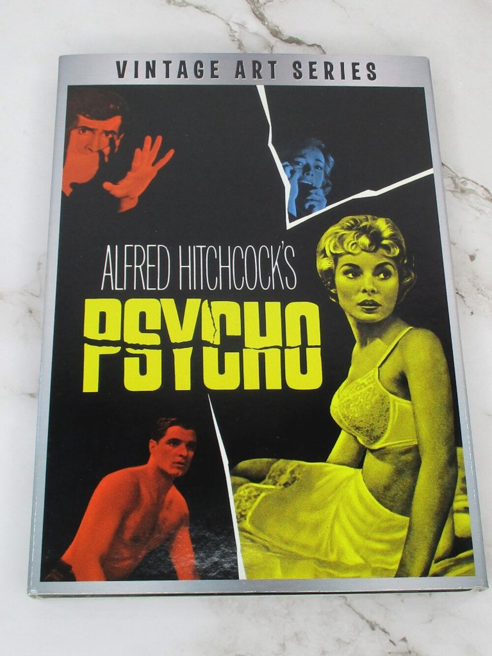 Alfred Hitchcock's Psycho (DVD 2017) + Retro Art Slipcover Black/White Movie